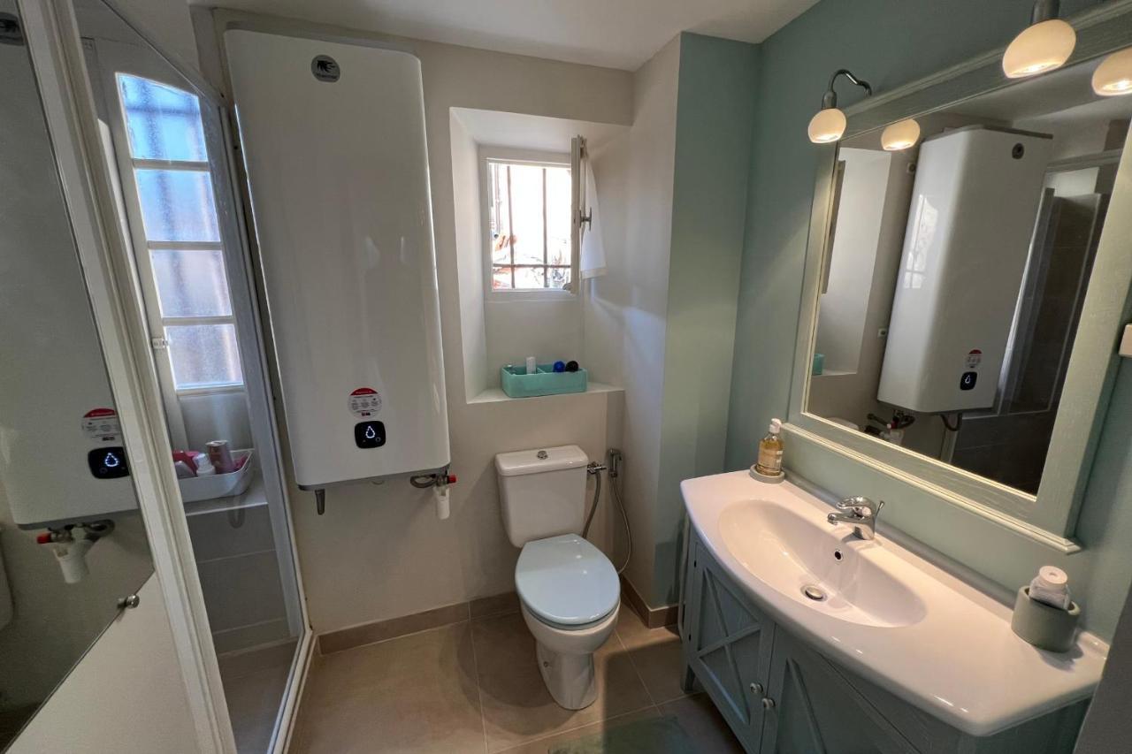 C054-Bel Appartement Lumineux Au Coeur Du Suquet Cannes Zewnętrze zdjęcie